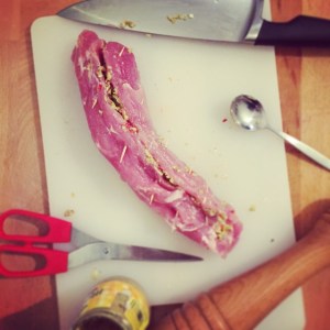 Gevulde varkenshaas in de maak